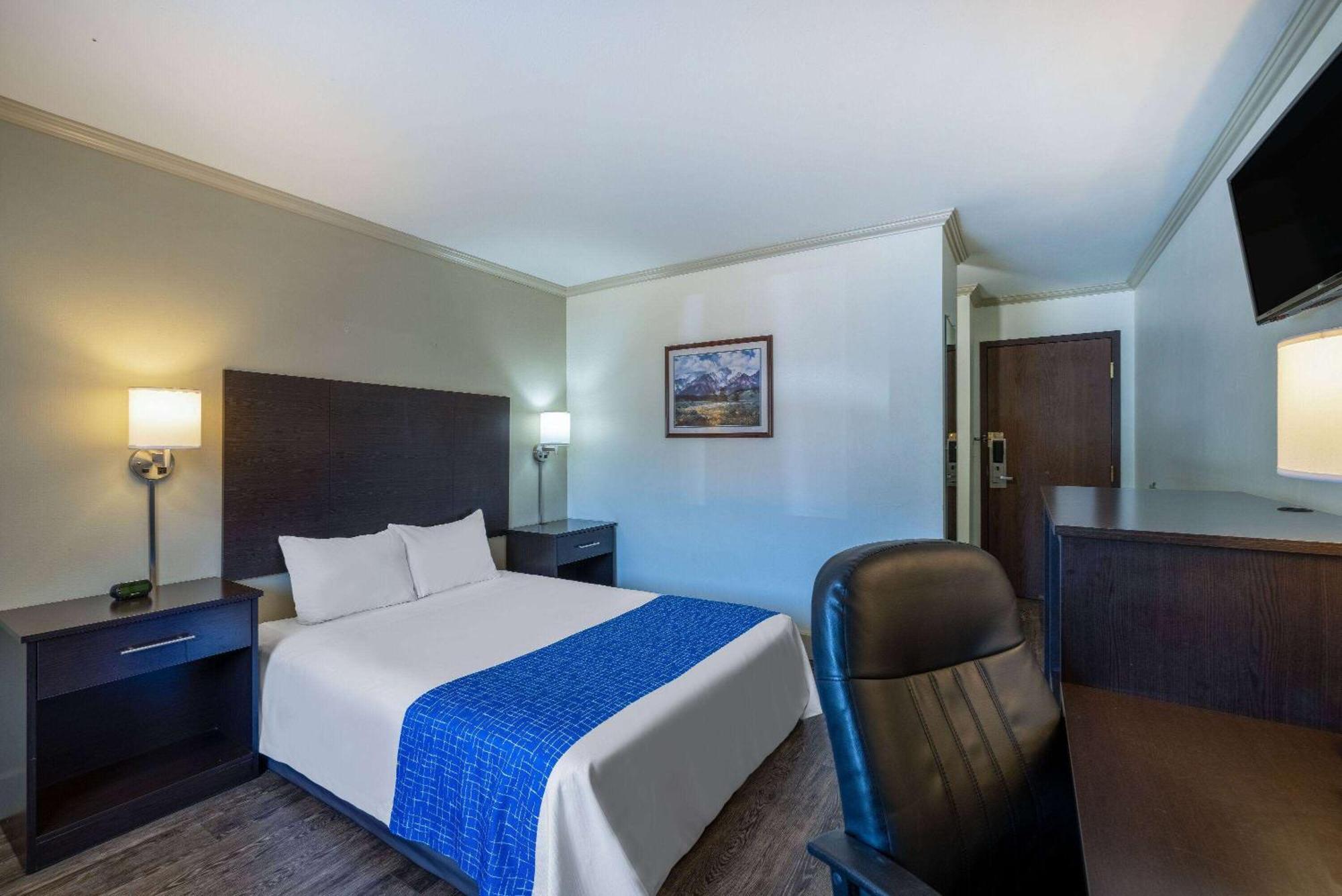 Travelodge By Wyndham Λίβινγκστον Εξωτερικό φωτογραφία
