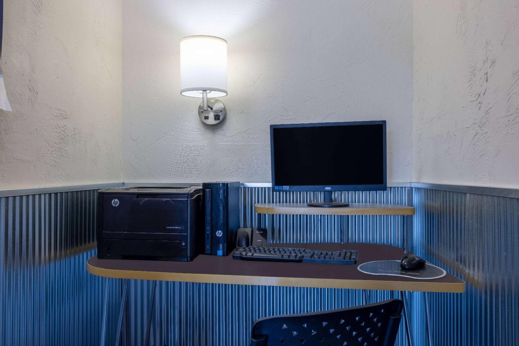 Travelodge By Wyndham Λίβινγκστον Εξωτερικό φωτογραφία